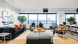 WeWork | Crossroads