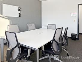 Regus | AR, Bentonville - Beau Terre