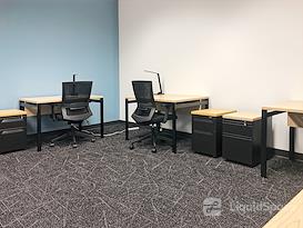 Regus | WI, Glendale - Bayshore Town Center