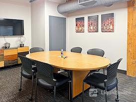 Regus || Minneapolis - Washington Ave
