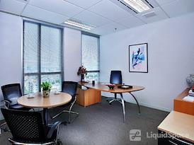 HQ | Ho Chi Minh City, Saigon Tower