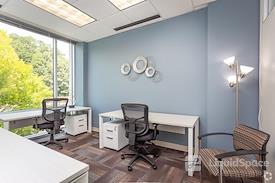 Office Evolution - Raleigh Crabtree Valley Mall