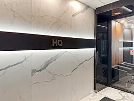 HQ | QC, Montreal - Rue Saint-Jacques