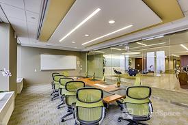 Carr Workplaces - Aon Center