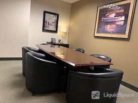 Private Offices • Coworking Spaces • Hybrid Offices 🏢