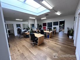 Shared Work Space with Real Estate Company