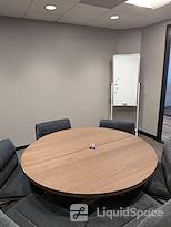 Spoke Coworking Tower Suites #1700