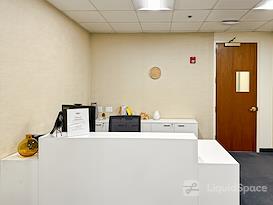 Regus | NJ, Bedminster - Crossroads Dr