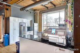 Workhaus | Spadina