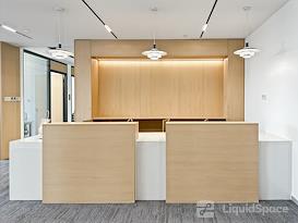 Regus | Wuhan, Optics Valley Transportation Building