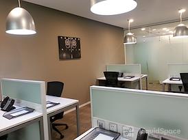 Regus | Tianjin, Golden Valley Center