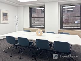 Regus | IN, Indianapolis - Meridian St