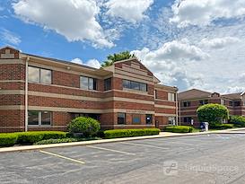 HQ | IL, Winfield - County Farm Rd