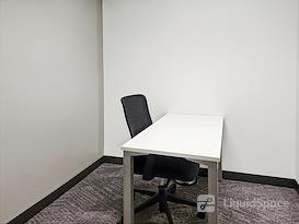 Regus | FL, Jacksonville - Laura St