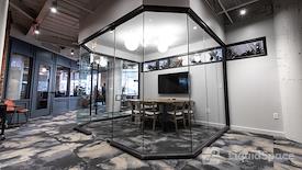 Common Desk - West End