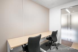 Regus | TOKYO, Shinjuku Minamiguchi