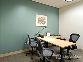 Regus | Sunroad Corporate Center
