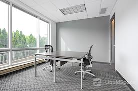 Regus | Ormsby III Forest Green