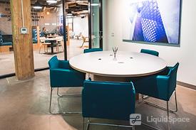 Regus | Toronto - Queen West