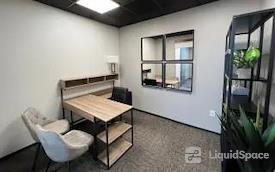 Lucid Private Offices | Alpharetta - Old Milton Parkway