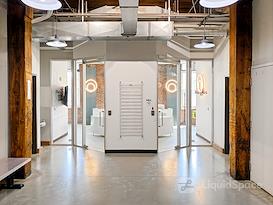 Regus | Columbus - Boltworks Bldg.