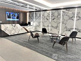 Jay Suites - Midtown East