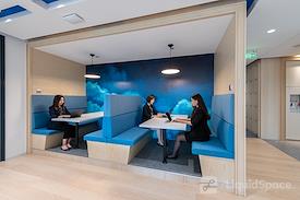 Regus | Tianjin, Riverview Place