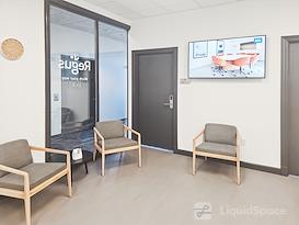 Regus | De Pere - Reid Street