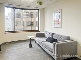 SPACES | CA, San Francisco - 101 Montgomery