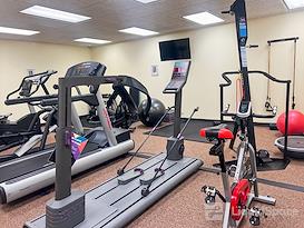 Regus | IL, Des Plaines - River Rd