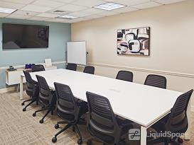 Regus | Savannah - 22 Bull St