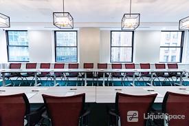 Jay Suites - Midtown East