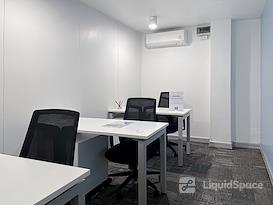 HQ | Bangkok, Blue Chips Building