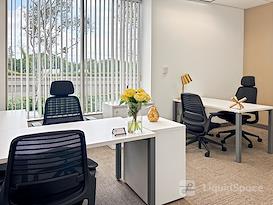 HQ | Illinois, Schaumburg - 1600 Corporate Center