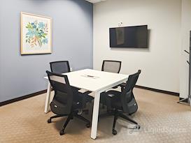 HQ | MI, Lansing – West Lake Lansing