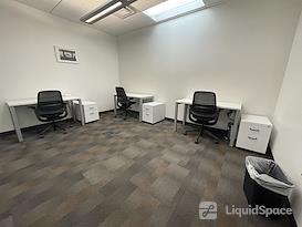 Regus | Oak Park Dr