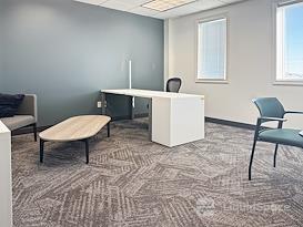 Regus || Stonebriar Center