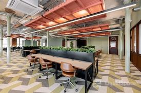 Regus | Democracy Plaza