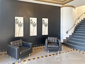 HQ | MI, Detroit - Jefferson Ave