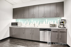 Regus | Bellevue Skyline Tower