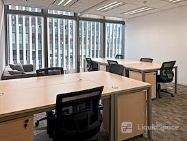 Regus | Shanghai, The Hub