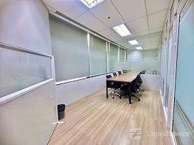 Regus | Pleasanton - Corporate Commons