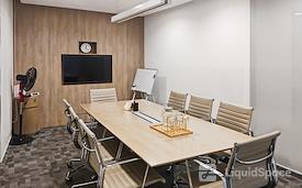 Regus | Shanghai, The Hub