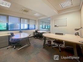 Regus | Nicosia Jacovides Tower