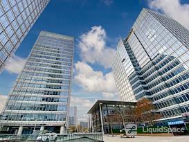 Regus | Beijing, Lei Shing Hong Plaza