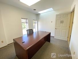 Venture Office Summerfield Commons