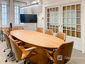 Regus | Porto Alegre, Galeria Chaves