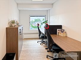Regus | LILLESTRØM, Elvesvingen