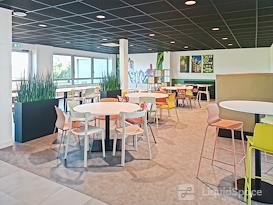 Regus | Bourges, Charles Pathé