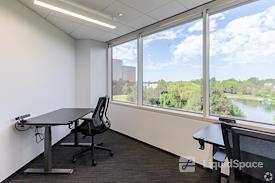 Venture X | Chicago - Oak Brook